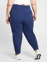 Trekkie Mid Rise Legacy Jogger