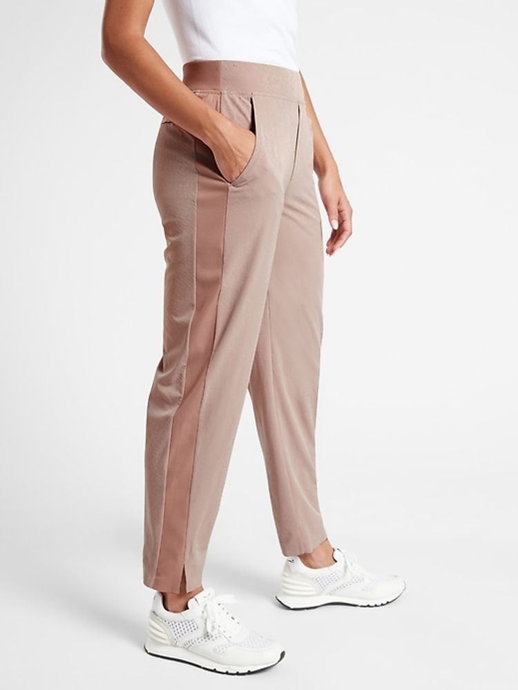Brooklyn Textured Ankle Pant