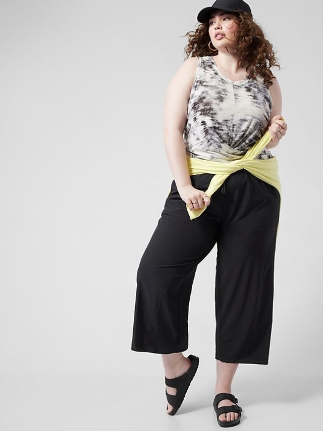 Buy Banana Republic Cruise Wide Leg Trousers from the Gap online shop