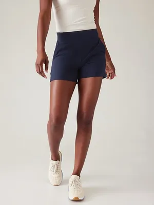 Brooklyn Mid Rise Short