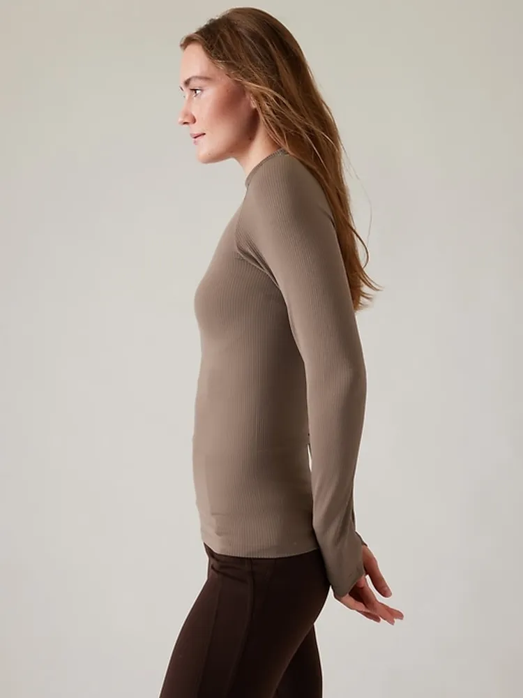 Renew Seamless Mock Neck Top