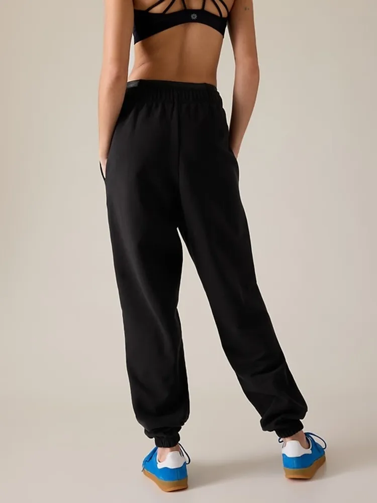 Forever Fleece Mid Rise Jogger