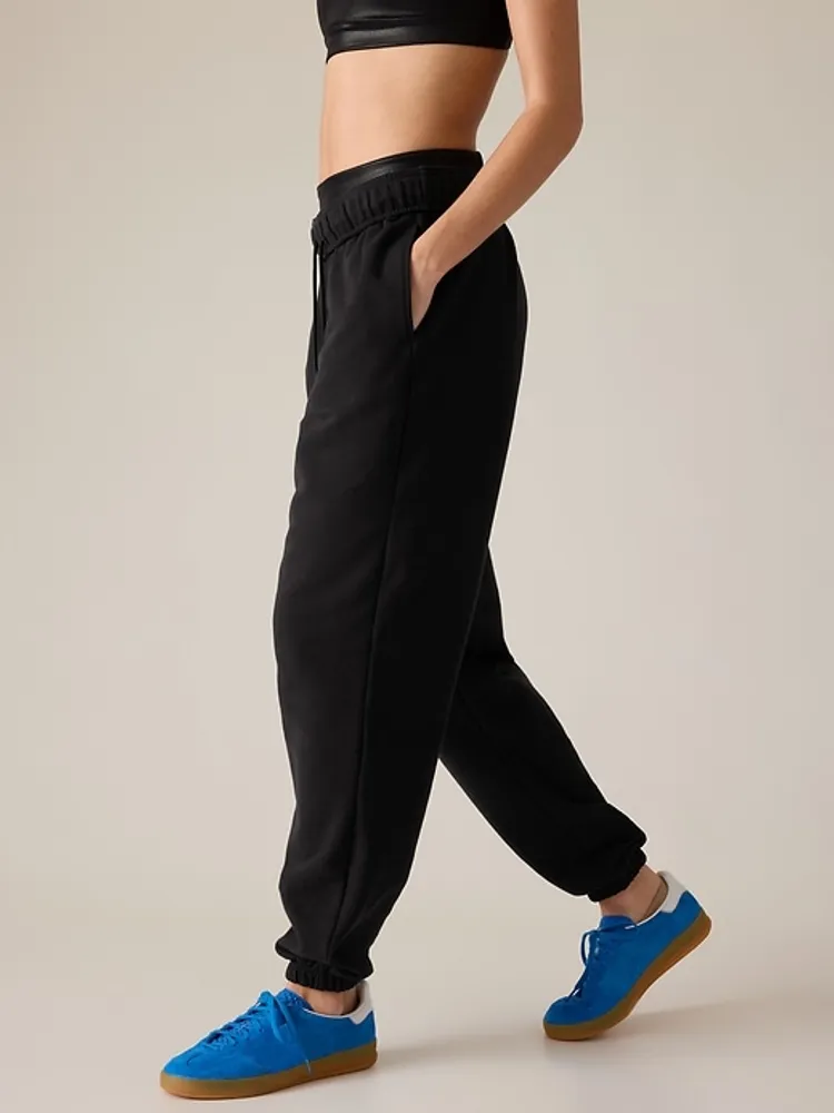 Forever Fleece Mid Rise Jogger