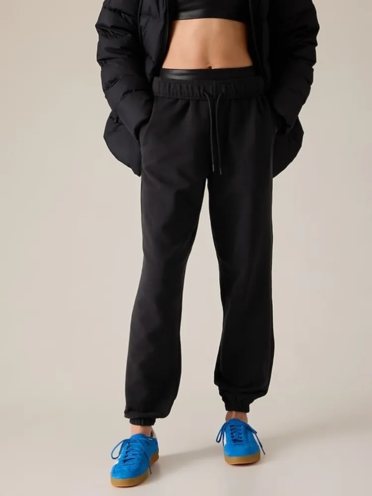 Forever Fleece Mid Rise Jogger