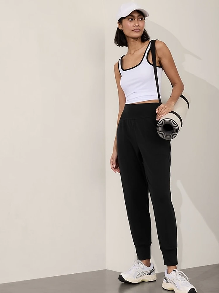 Coaster Luxe High Rise Jogger