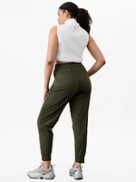 Trekkie Relaxed Mid Rise Jogger