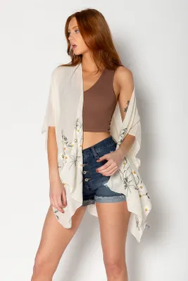 Spring Daisy Embroidered Kimono