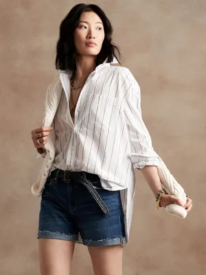 Petite Mid-Rise 5" Denim Short