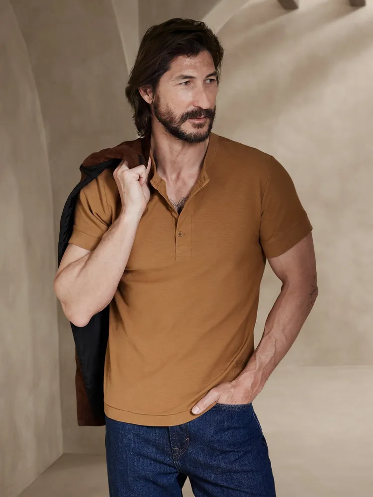 Banana Republic Rugged Slub Henley T-Shirt