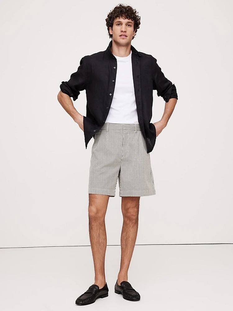 7" Textured Stripe Pleated Short