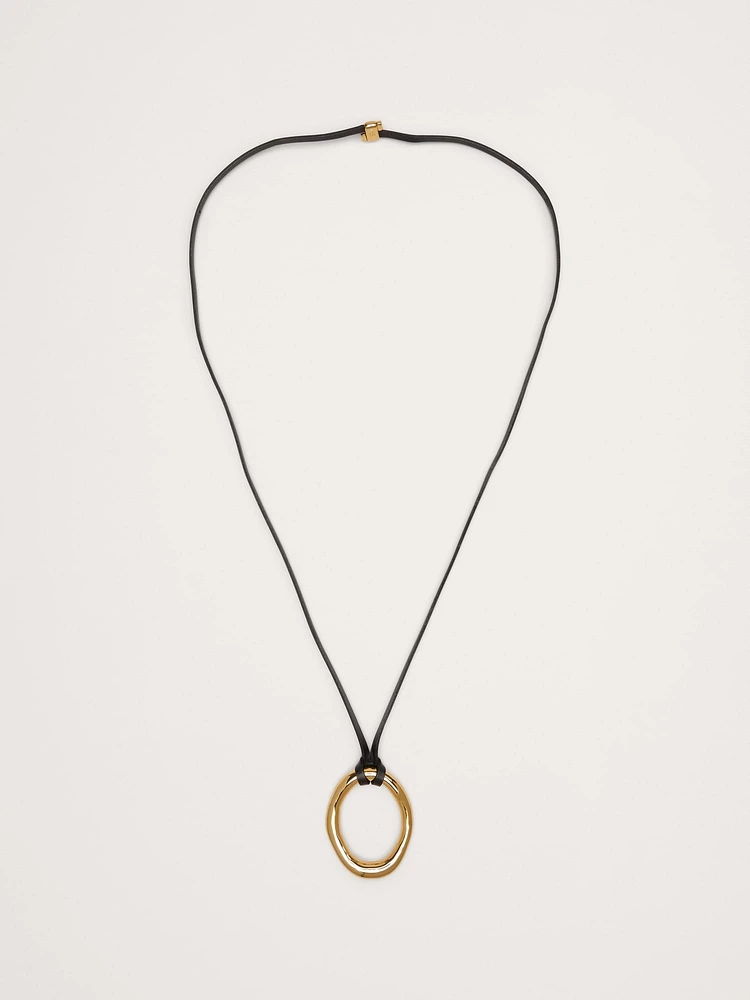 Leather Oval Pendant Necklace