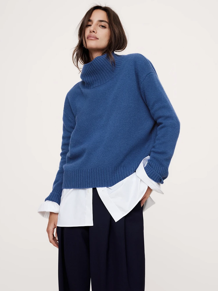 Oversized Midweight Cashmere Turtleneck Sweater