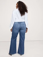 The Relaxed Flare Jean