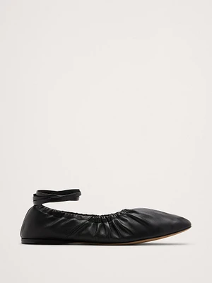 RUCHED LEATHER BALLET FLAT