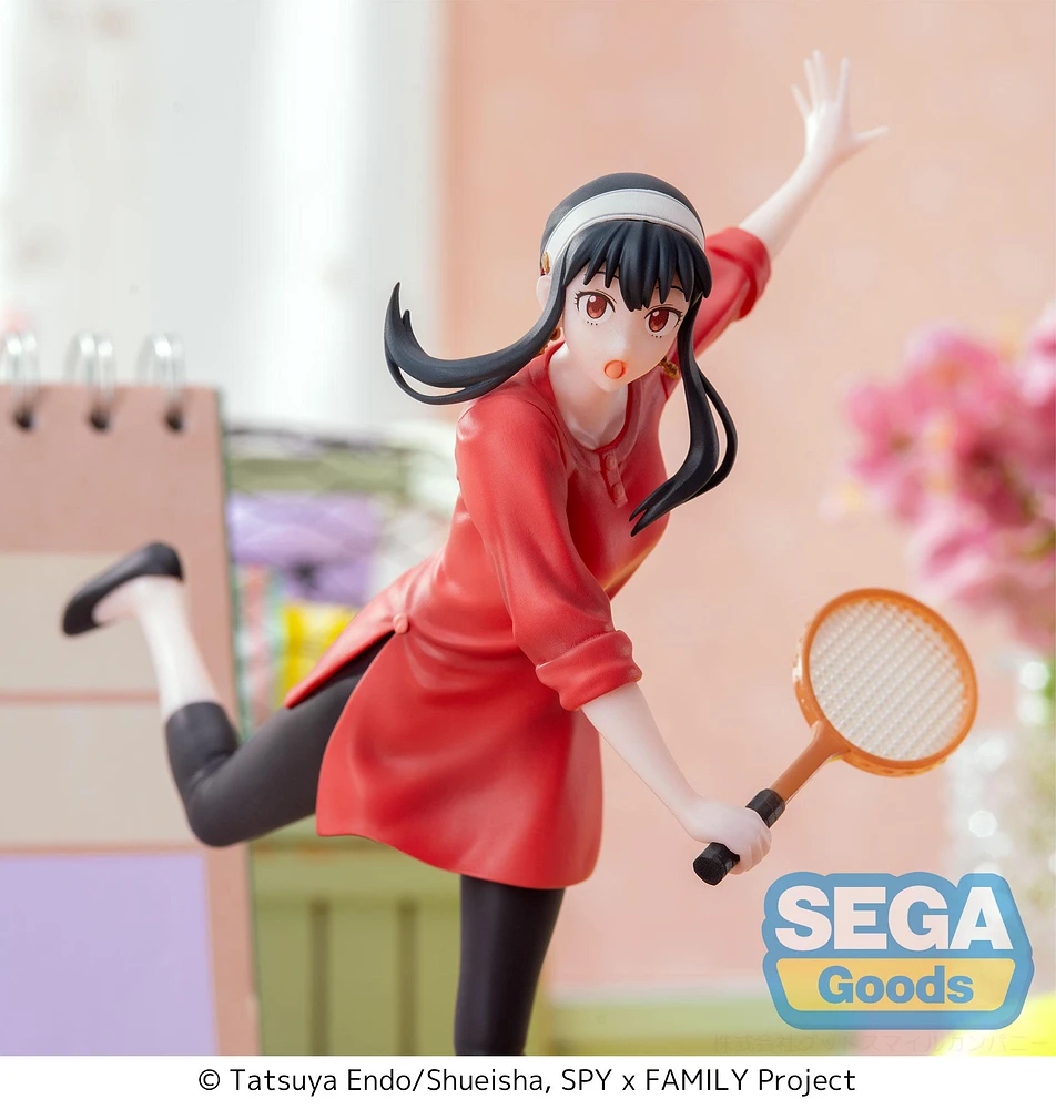 SPY X FAMILY Yor Forger Tennis Luminasta Figure