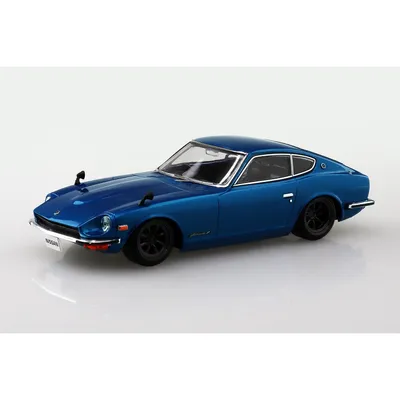 Nissan S30 Fairlady Z Custom Wheel(Metallic Blue) 1/32 Model Car Kit #06475 by Aoshima