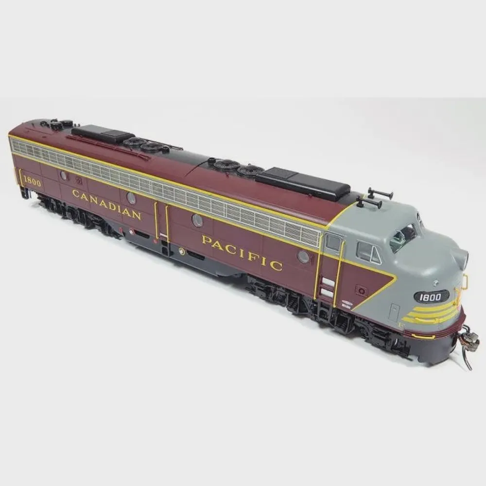 Rapido HO EMD E8A (DC/DCC/Sound): Canadian Pacific