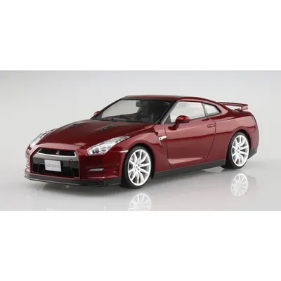 Nissan R35 GT-R '14 Gold flake Red Pearl 1/24 Model Car Kit #06245 by Aoshima