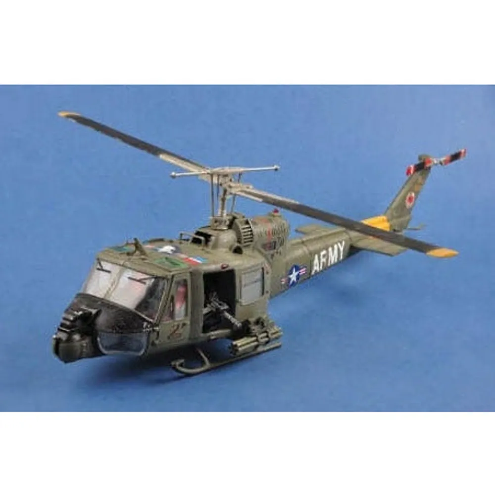 UH-1 Huey B/C 1/18 #81807 by Hobby Boss