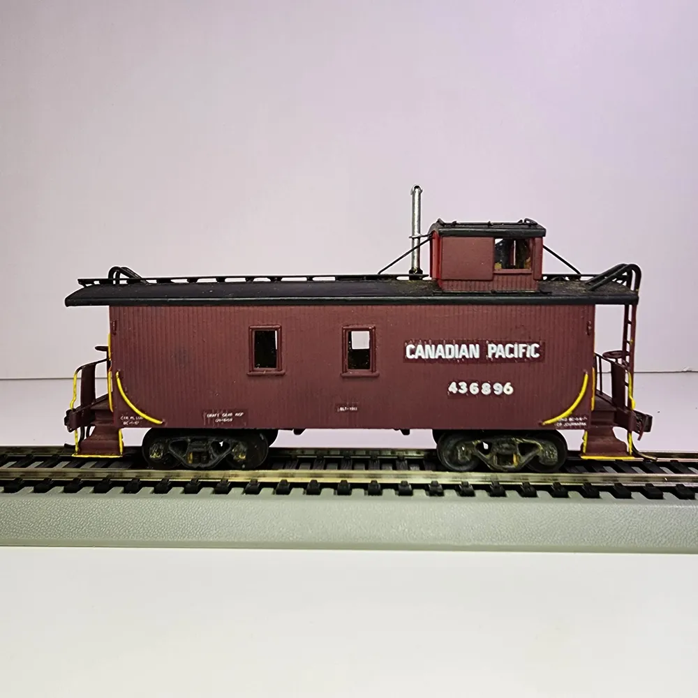 HO Scale CPR Brass Caboose Painted (Preowned)