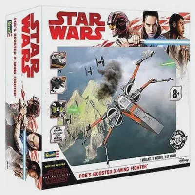 Poe's Boosted X-Wing Fighter #1671 Star Wars Vehicle Model Kit by Revell