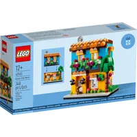 Lego Promotional: Houses of the World