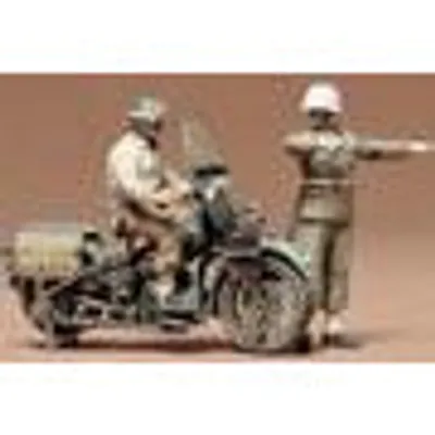 WWII US Military Police Set #MM184 1/35 Figure Kit by Tamiya