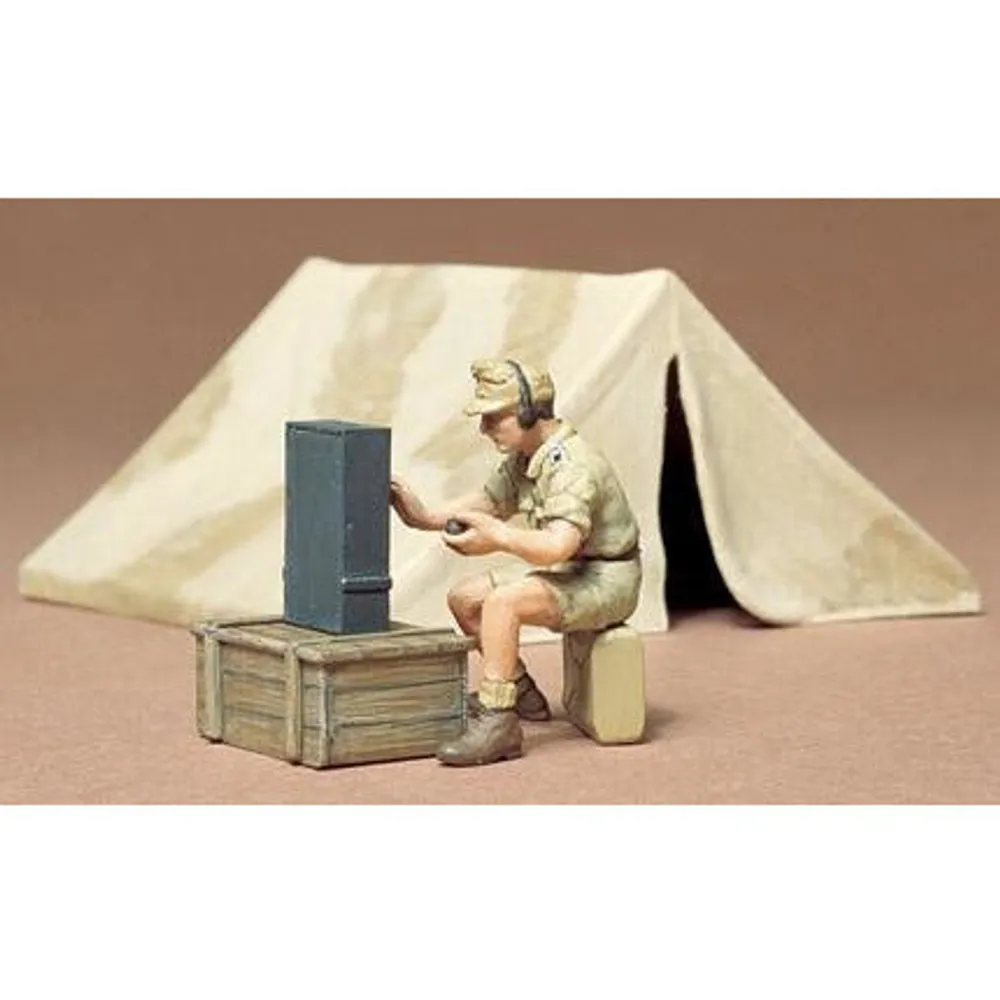 Military Miniatures Tent Set #35074 1/35 Detail Kit by Tamiya