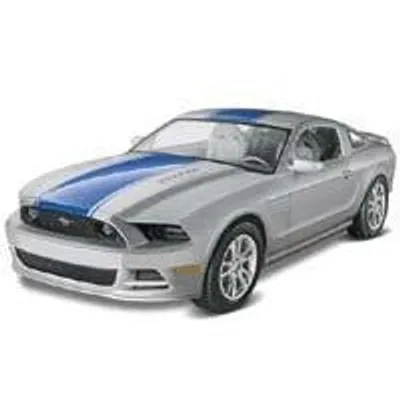 2014 Mustang GT 1/25 Model Car Kit #4379 by Revell