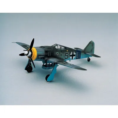 Focke-Wulf FW190A-6/8 1/72 #12480 by Academy