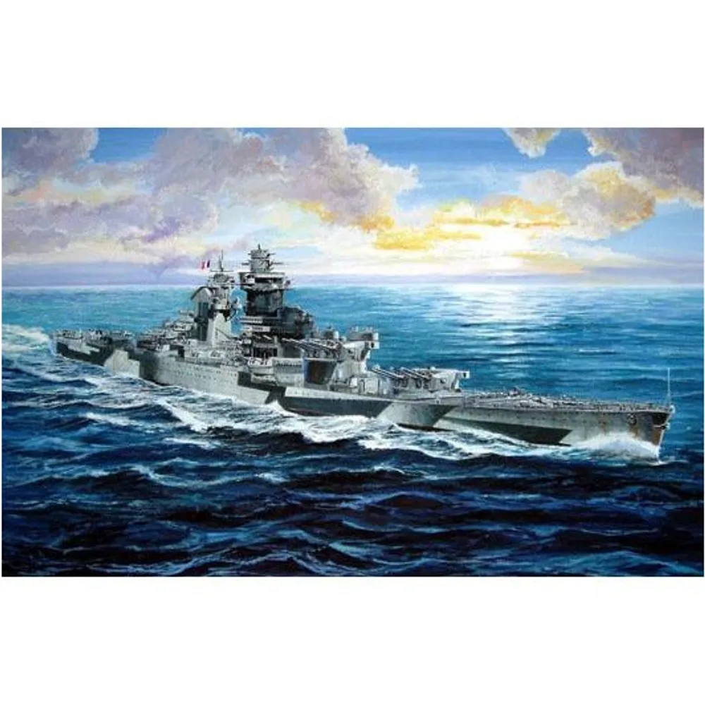 French Battle Ship Richelieu 1943 1/700 Model Ship Kit #05750 by Trumpeter