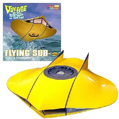 Flying Sub from Voyage to the Bottom of the Sea 1/32 Science Fiction Model Kit #817 by Moebius