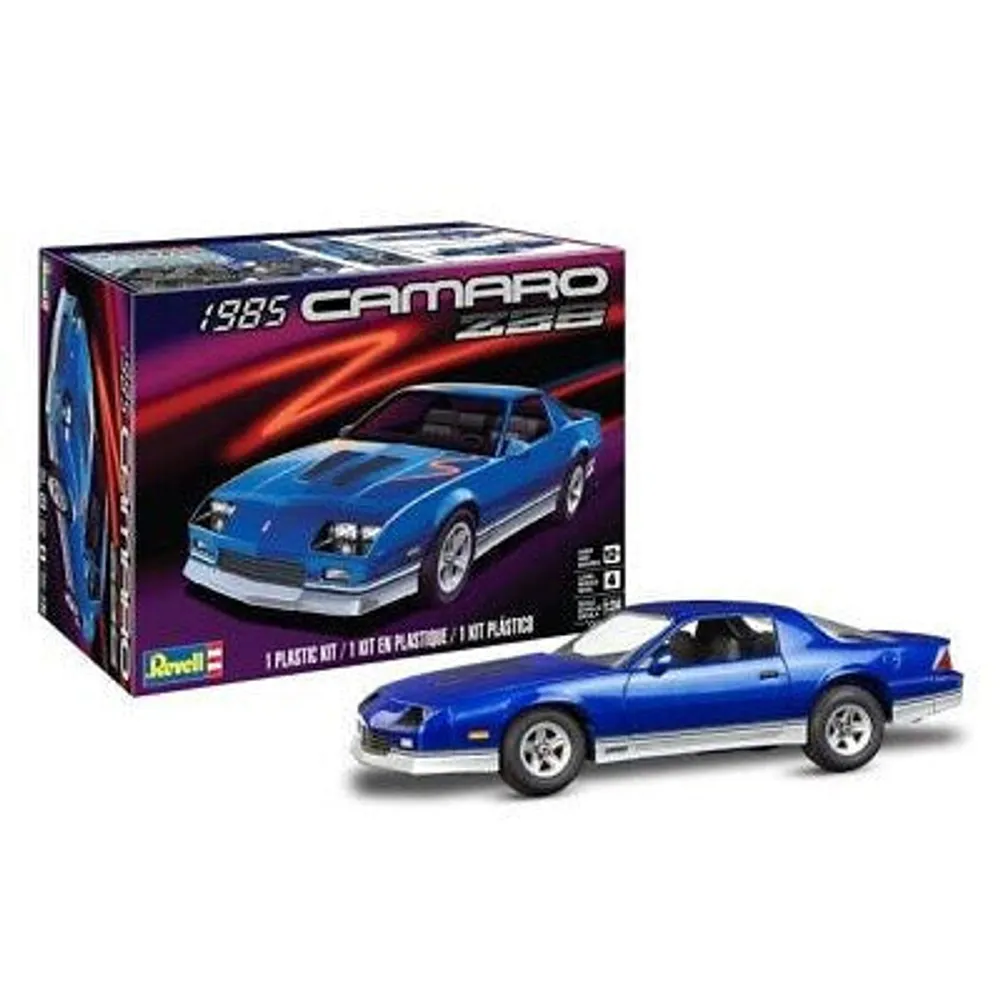 1985 Camaro Z-28 1/25 Model Car Kit #4540 by Revell