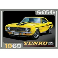 1969 Yenko Chevrolet Camaro 1/25 Model Car Kit #1093 by AMT