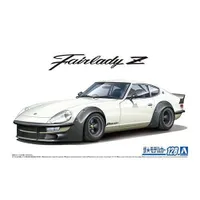 Nissan S30 Fairlady Z Aero Custom Ver.2'75 1/24 #06101 by Aoshima