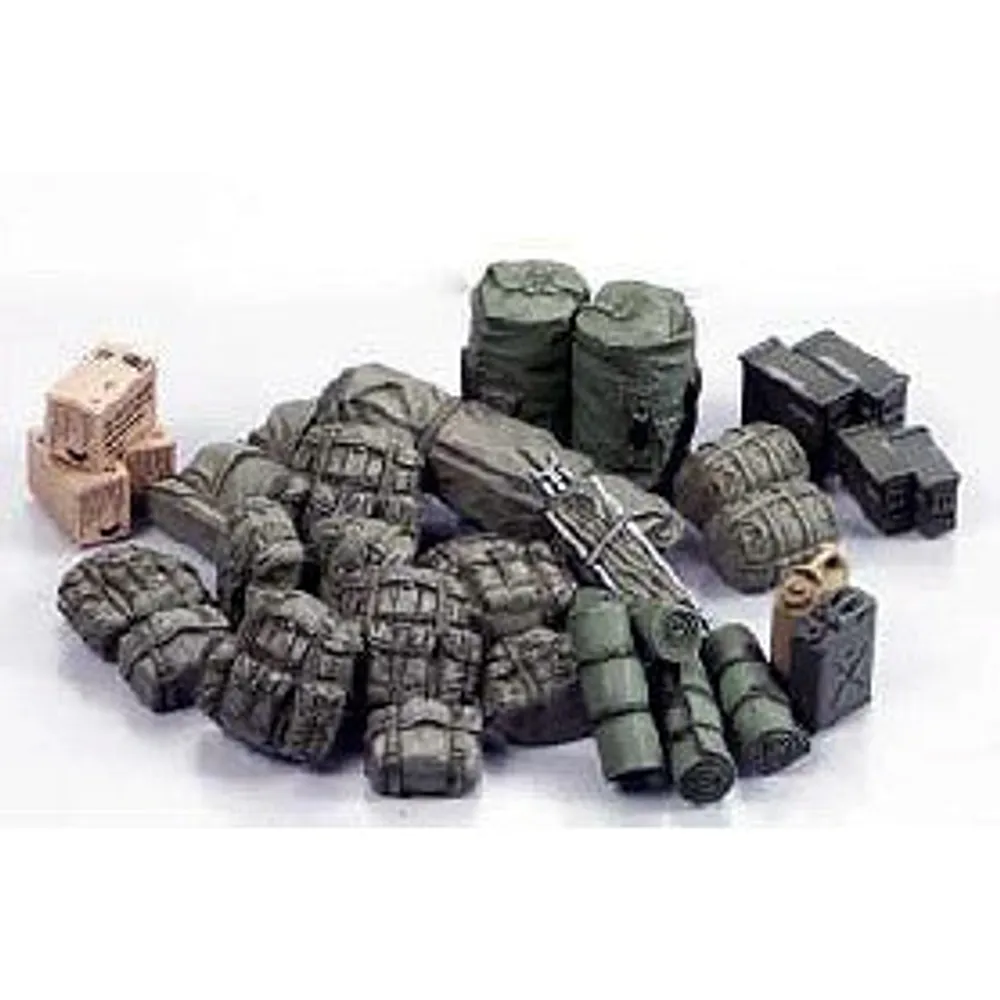 Modern Us Miltary Equipment Set #35266 1/35 Detail Kit by Tamiya