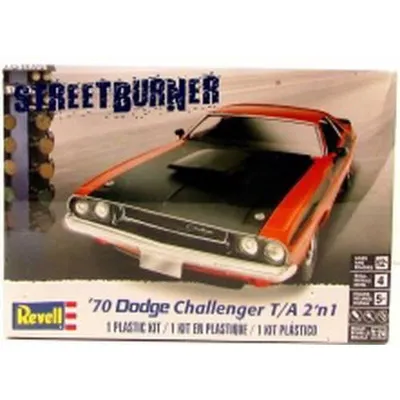 1970 Dodge Challenger T/A Street Burner 2-in-1 1/24 Model Car Kit #2596 by Revell