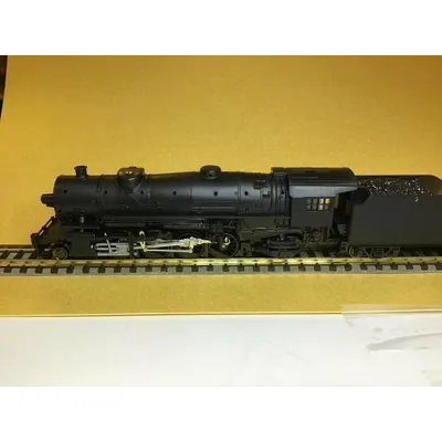 N Scale USRA 2-8-2 Heavy Mikado Undecorated (Pre Owned)