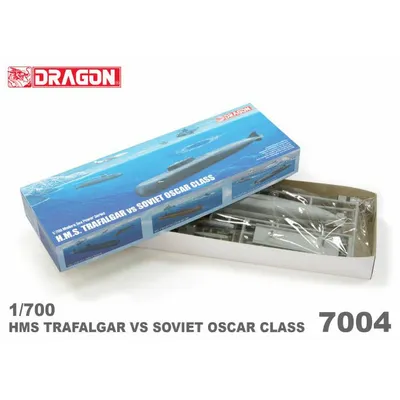 HMS Trafalgar vs Soviet Oscar-Class 1/700 Model Ship Kit #7004 by Dragon Models