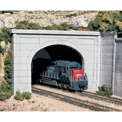 Woodland Scenics Tunnel Portal, Concrete