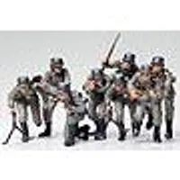 WWII Military Miniatures German Assault Troops #35030 1/35 Figure Kit by Tamiya