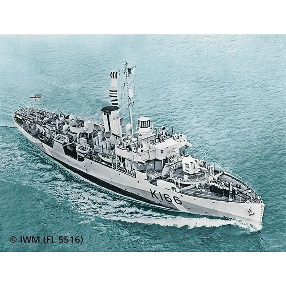 HMCS Snowberry 1/144 Model Ship Kit #5132 by Revell