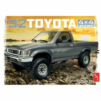 1992 Toyota 4x4 pickup 1/20 Model Truck Kit #1082 by AMT