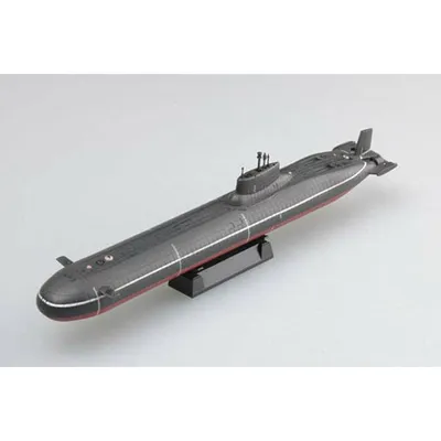 Easy Model Ship Russian Navy Typhoon Class 1/700 #37325