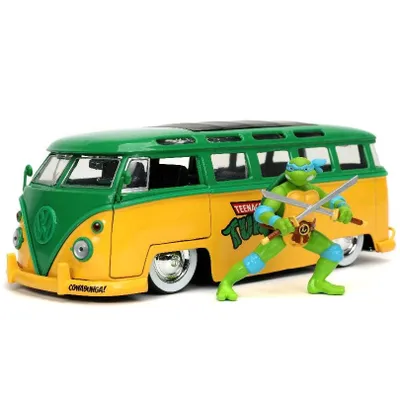 Jada Hollywood Rides 1962 VW Bus w/Leonardo (TMNT) 1/24 #31786