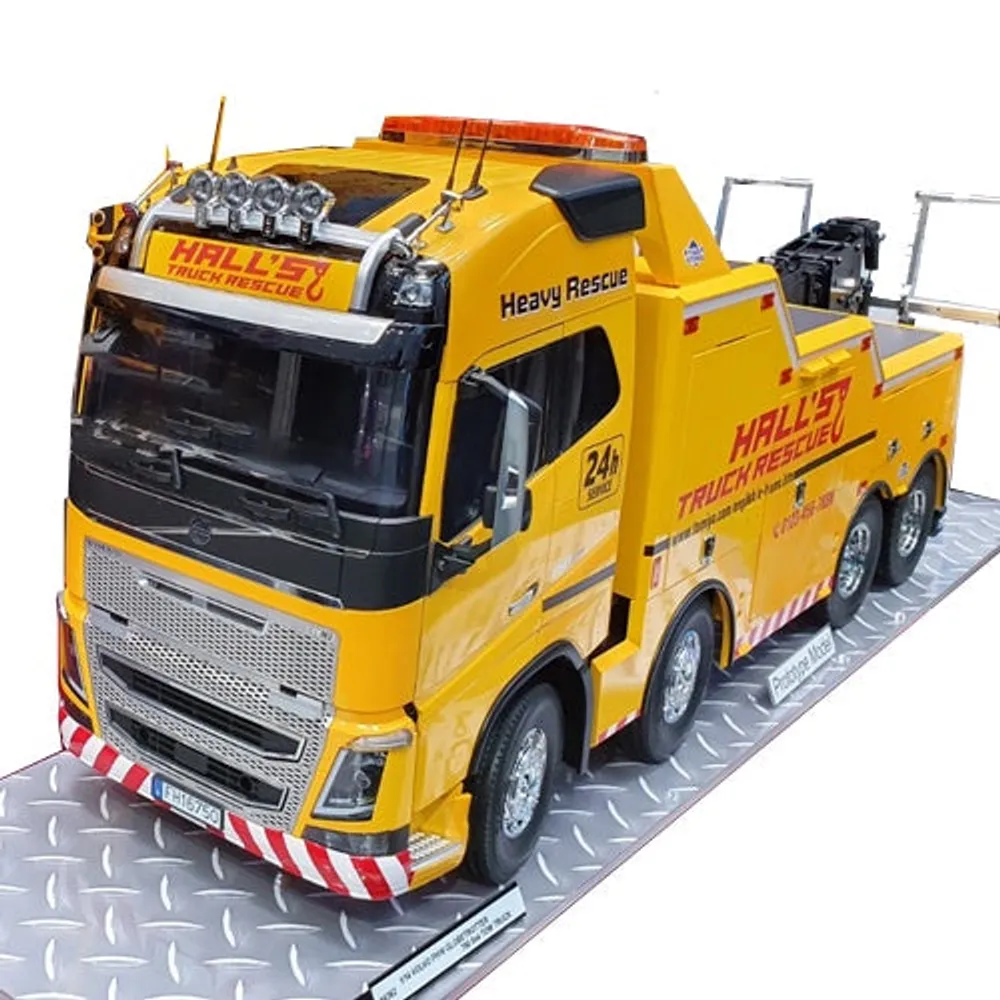 Tamiya 1/14 RC Tow Truck Kit Volvo FH16 Globetrotter - TAM56362