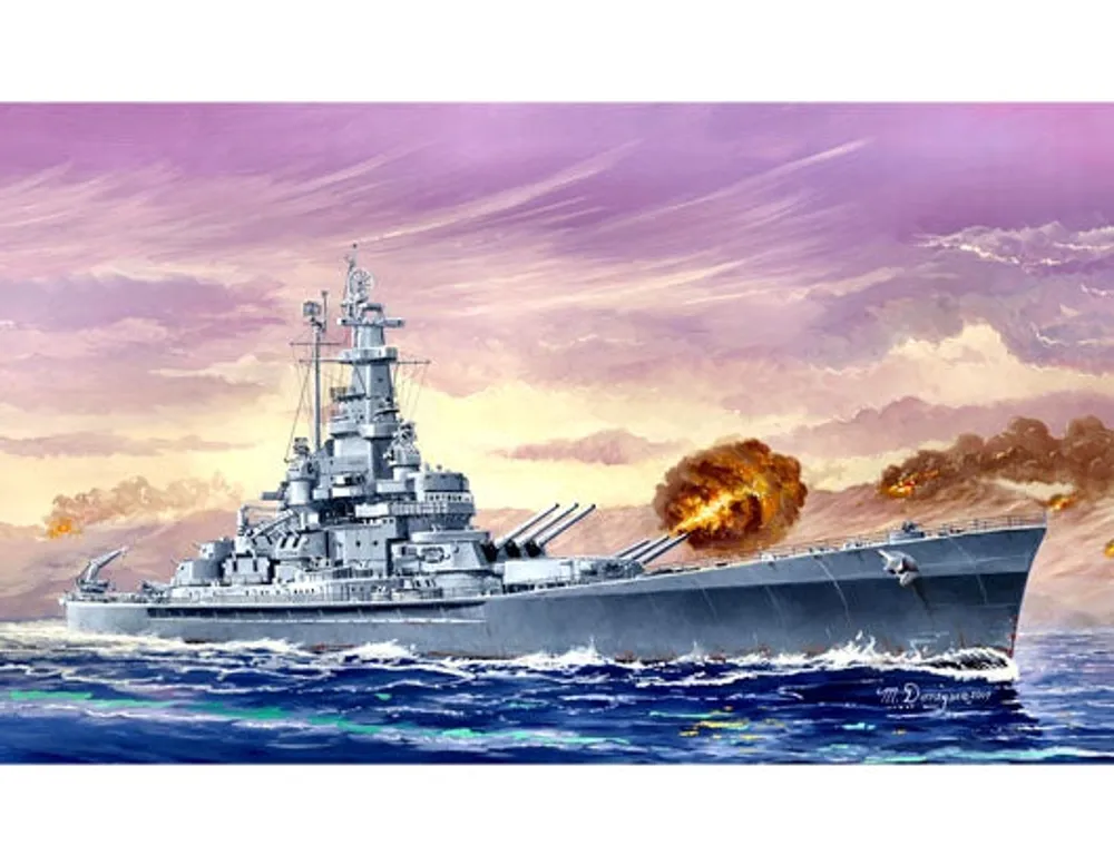 USS Massachusetts (BB-59) 1/700 #05761 by Trumpeter