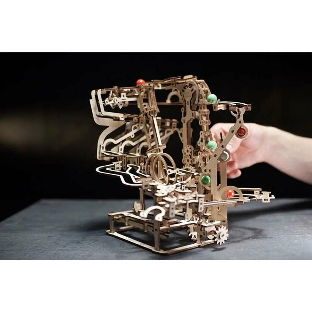 Ugears Marble Run Chain Hoist - 400 Pieces