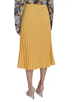 Women's Pull On Pleated Skirt