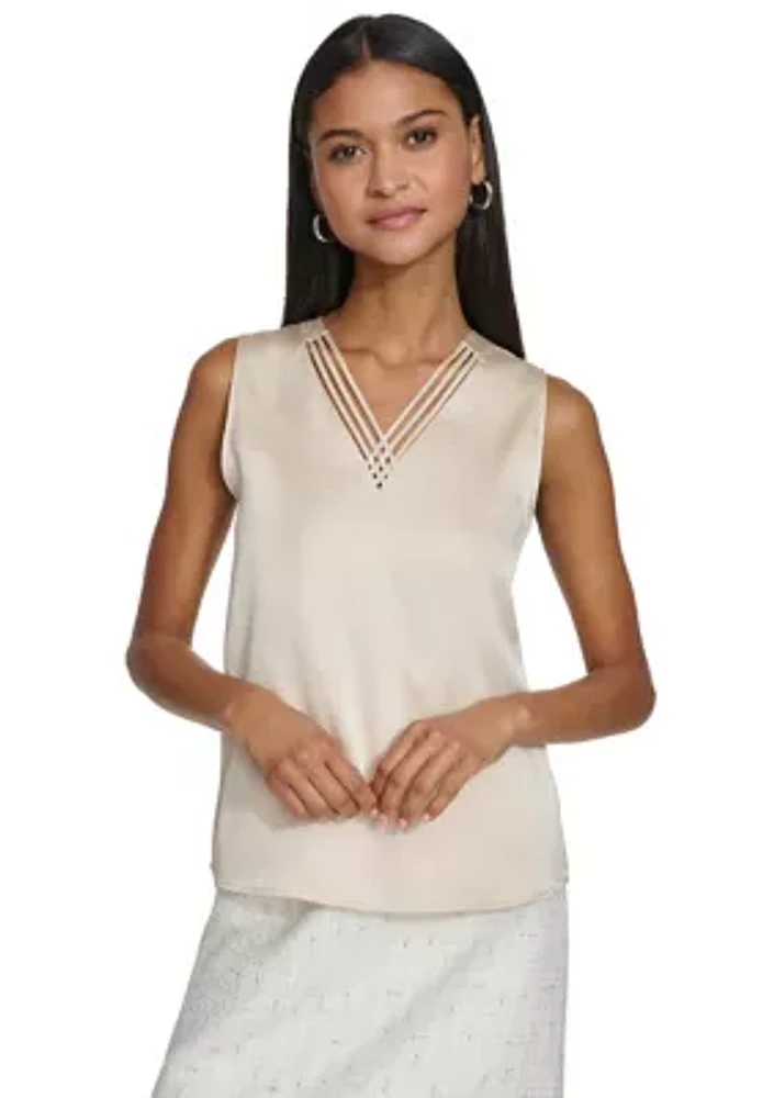 Women's Sleeveless V-Neck Top